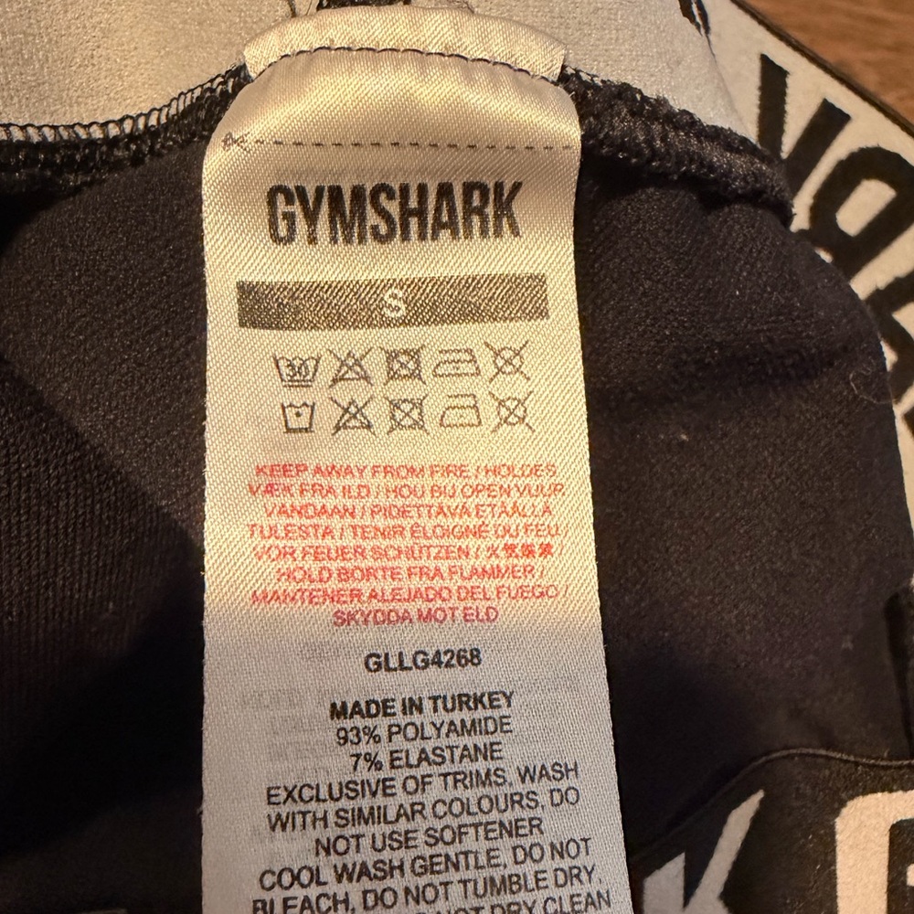 Gymshark Black Leggings with Logo Waistband - Picture 6 of 6